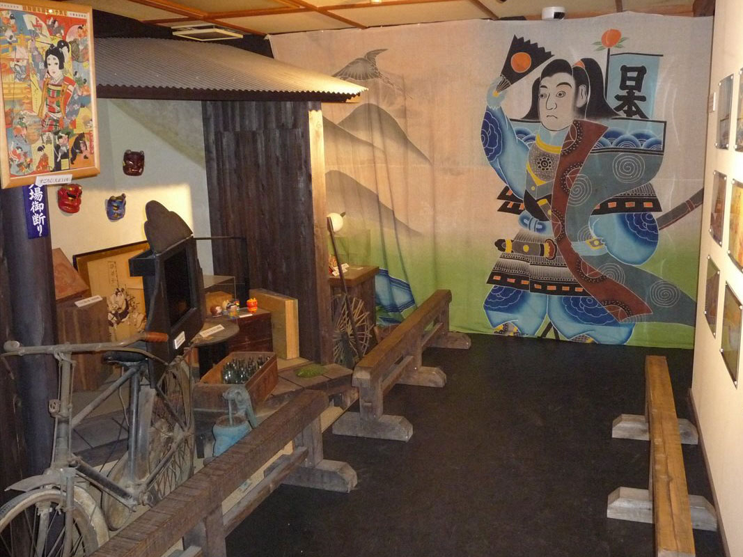 Momotaro Karakuri Museum_2