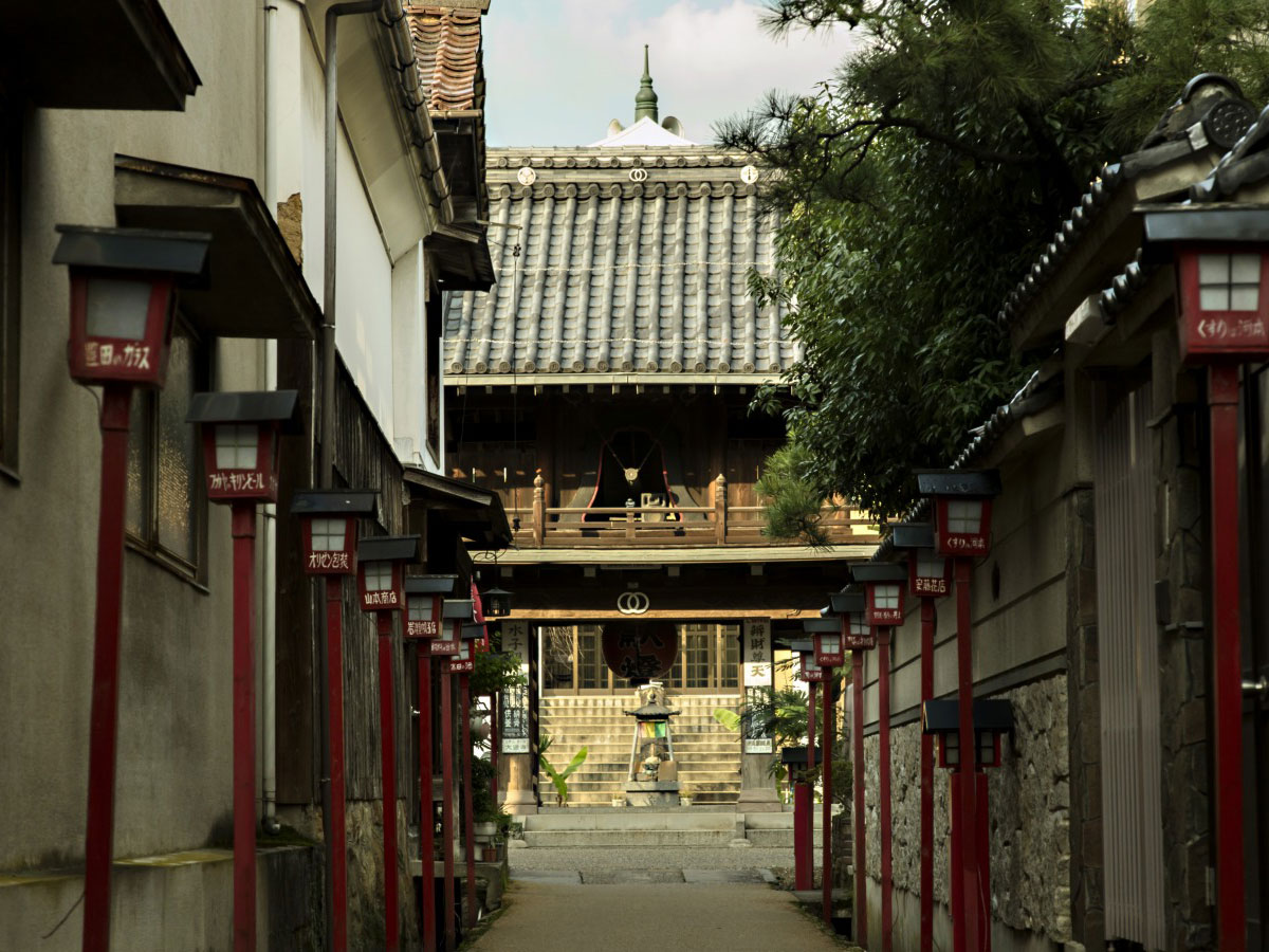 Shirakabe Dozogun Akagawara_3
